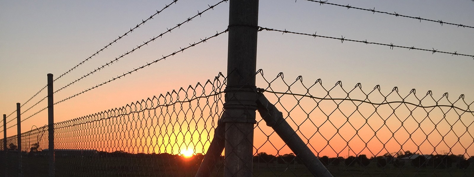 ELGATECHAINSunsetSA2